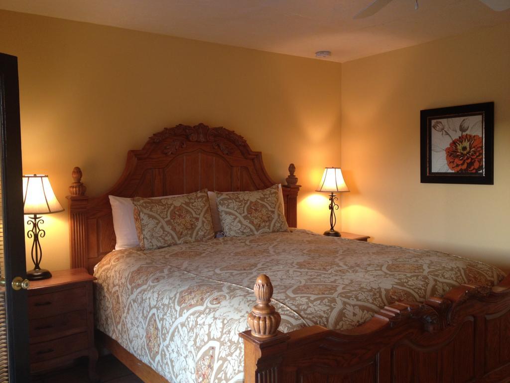 Standard King Room,246863093:JPEG