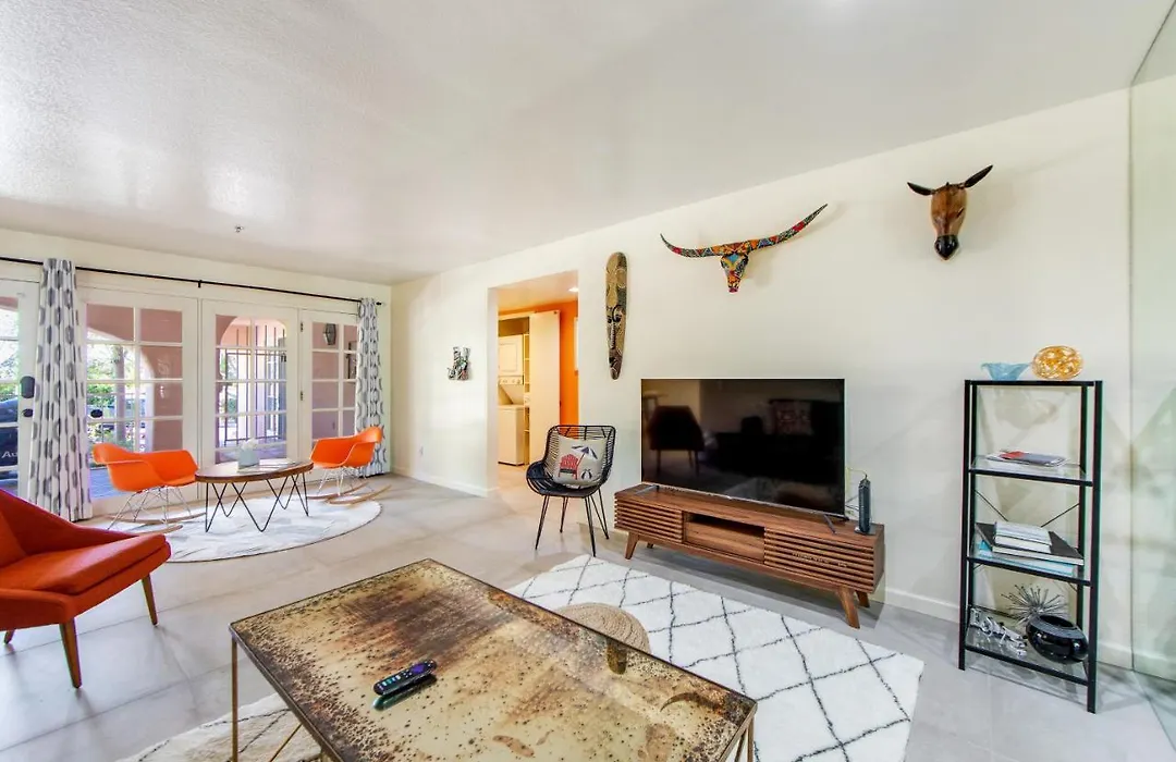 Sunny Palm Springs Retreat Permit# 58428-1