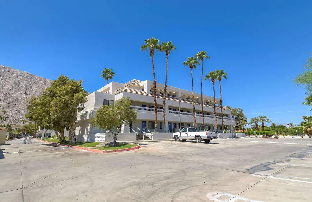 Motel 6-Palm Springs, Ca - Downtown-1