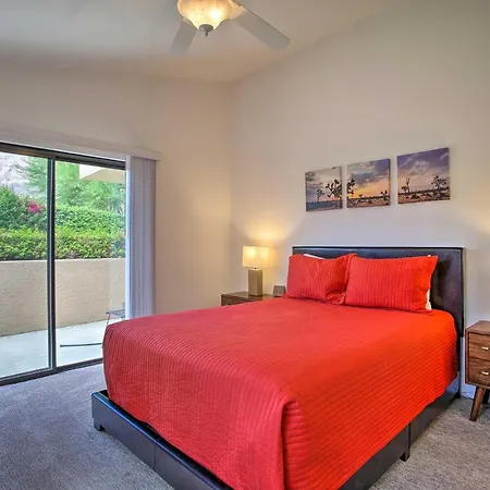 Palm Springs Retreat W/ Pool Access, Near Downtown-2