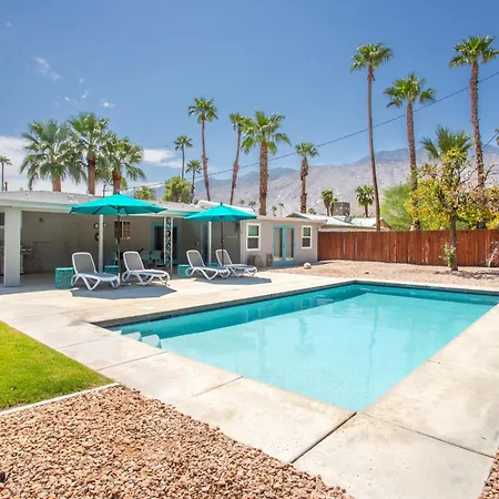 Three Palms-2