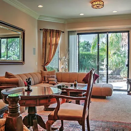 Palm Springs Golf Course Home: Private Pool & Spa!-2